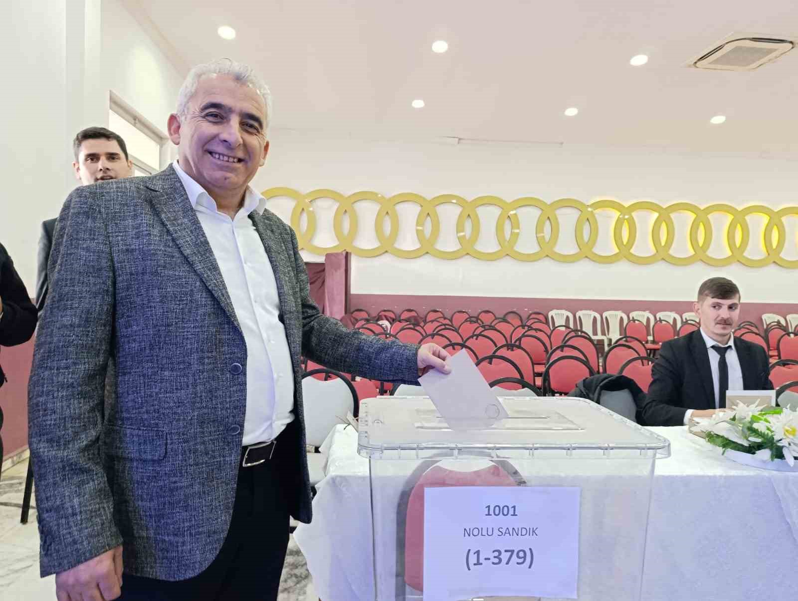 Gördes esnafından Batur’a tam destek