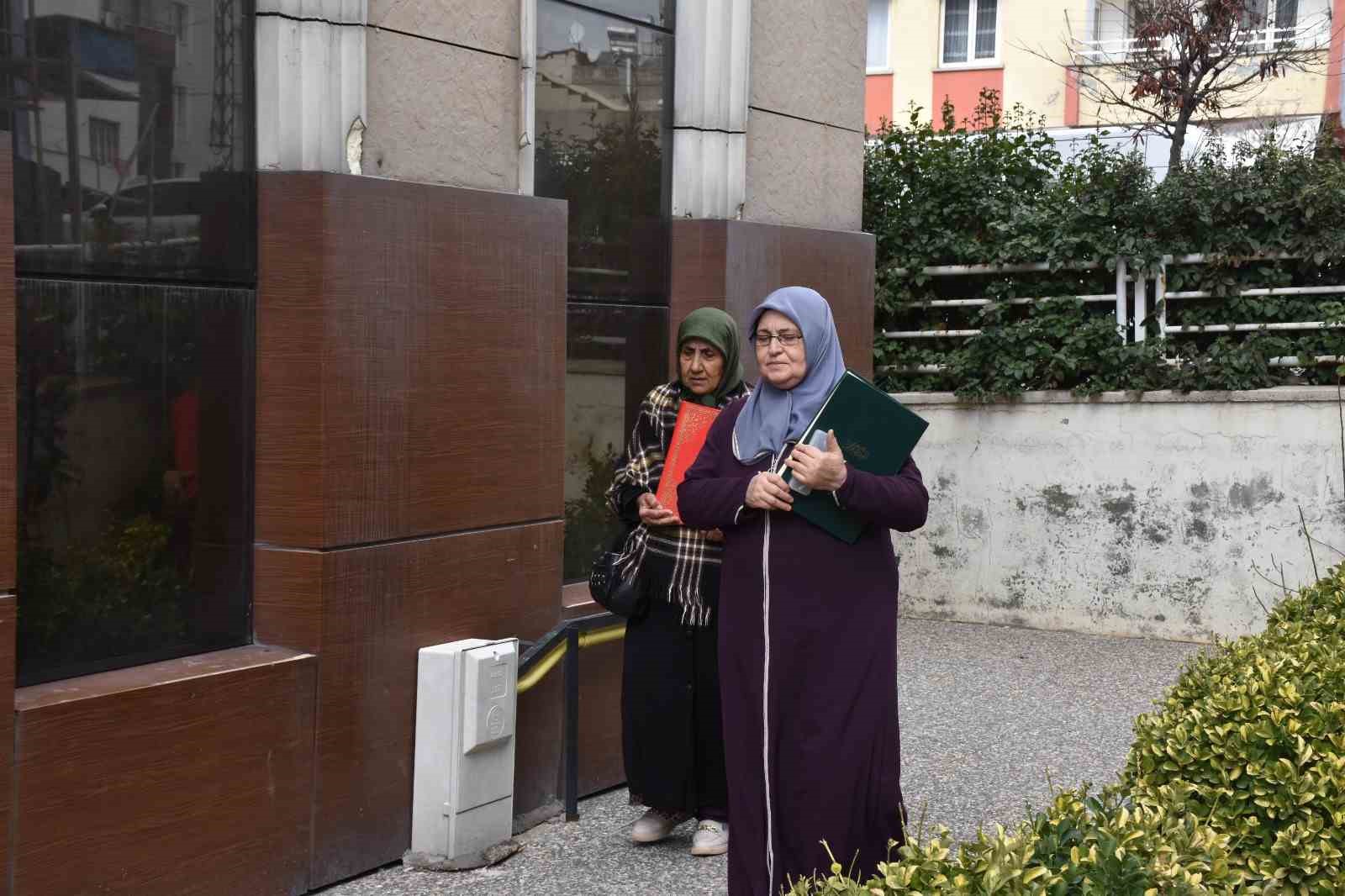 Hece hece başladı, 70&rsquo;inden sonra Kur&rsquo;an-ı Kerim&rsquo;i &ouml;ğrendi
