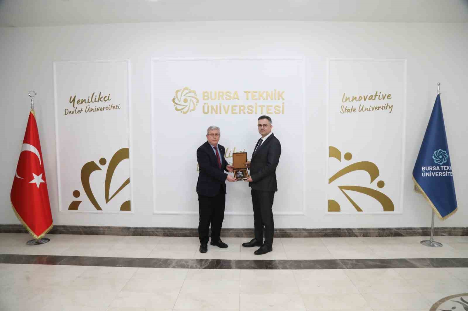 BT&Uuml;&rsquo;de personele vefa &ouml;d&uuml;l&uuml;
