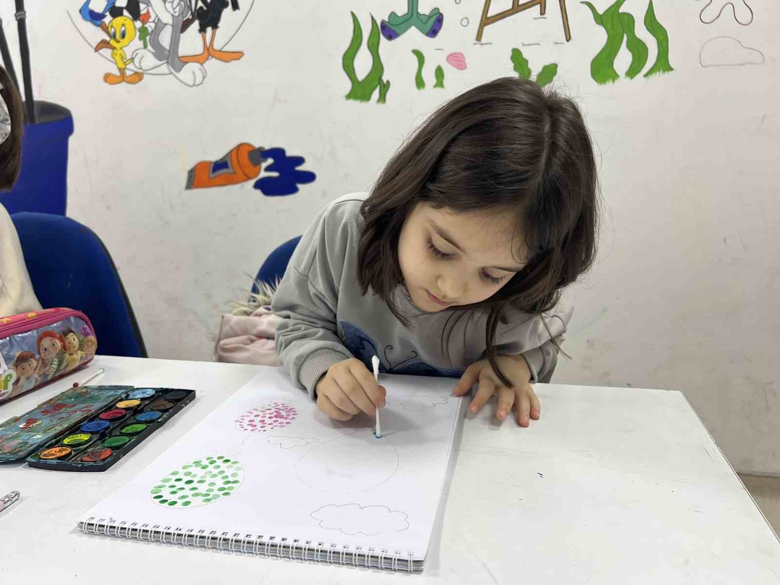Resim kursu yoğun ilgi g&ouml;r&uuml;yor
