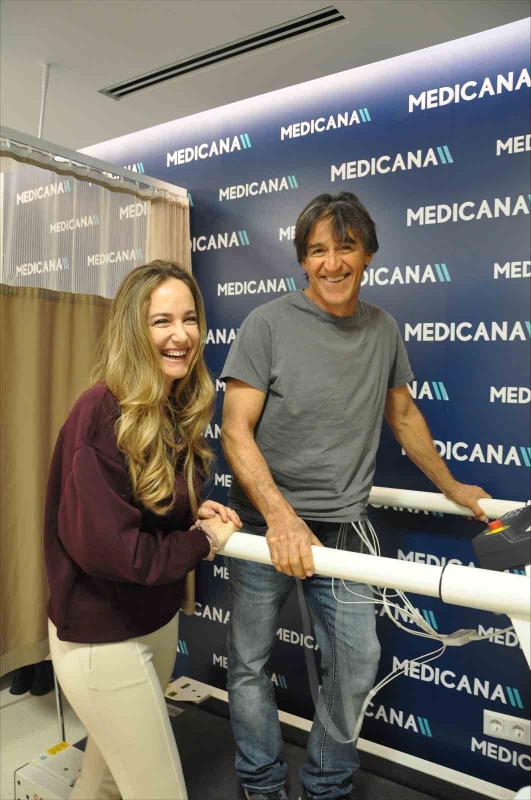 Medicana &Ccedil;eşme Tıp Merkezi&rsquo;nde Sevgililer G&uuml;n&uuml;&rsquo;ne &ouml;zel anlamlı buluşma
