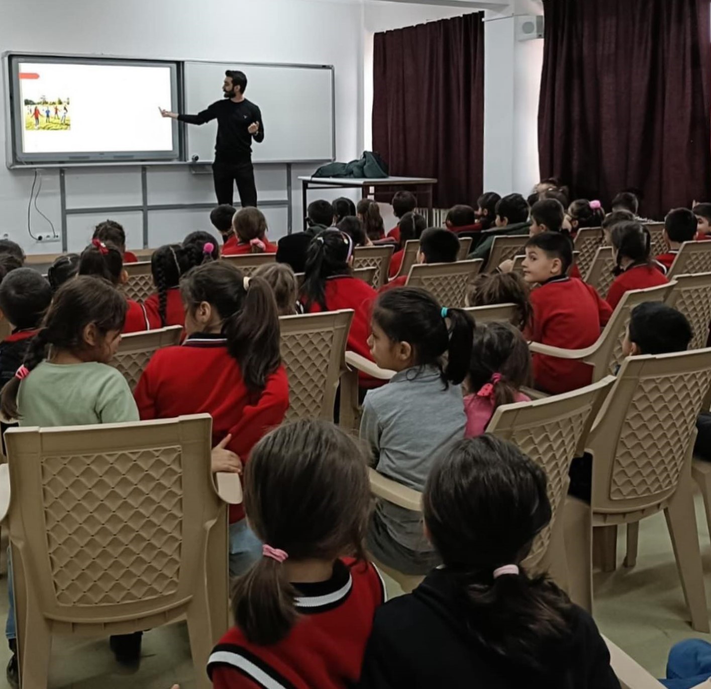 Erzincan&rsquo;da 321 &ouml;ğrenciye sağlık okuryazarlığı eğitimi verildi
