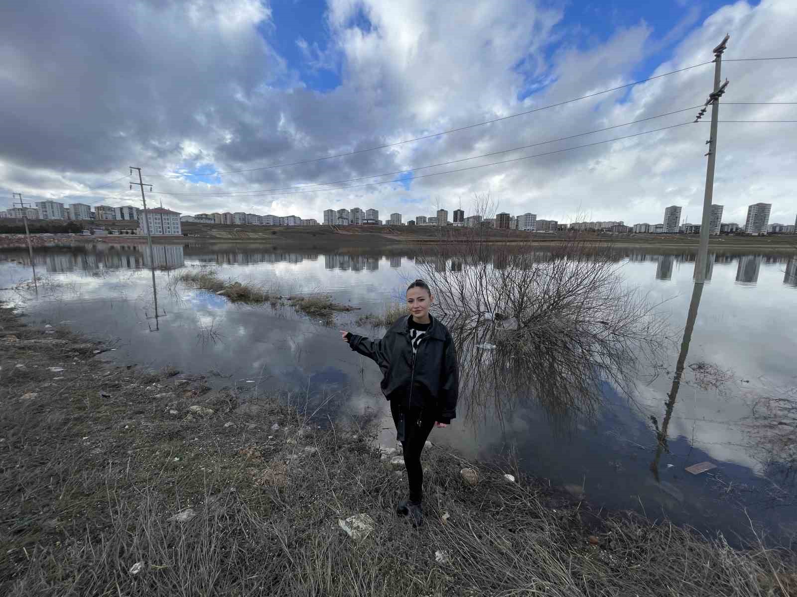 G&ouml;ller kurumuştu, şimdi ise tarım arazileri g&ouml;le d&ouml;nd&uuml;
