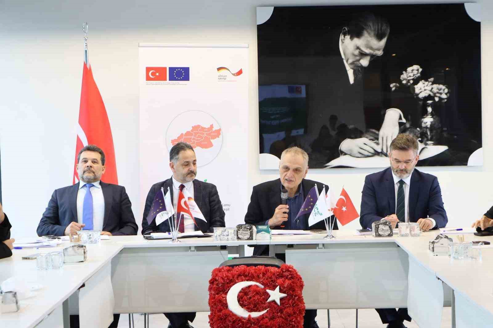 HATSO ev sahipliğinde "Growing Green Together" projesinin a&ccedil;ılış toplantısı ger&ccedil;ekleştirildi
