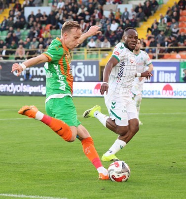 Trendyol S&uuml;per Lig: Alanyaspor: 2 - Konyaspor: 1 (Ma&ccedil; sonucu)
