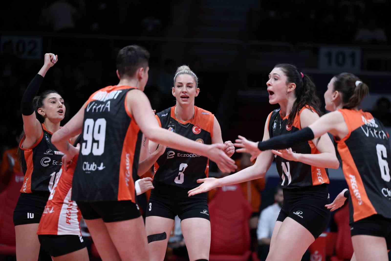 Eczacıbaşı Dynavit, Ankara&rsquo;dan 1 puanla d&ouml;nd&uuml;
