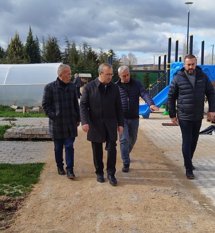 İl Mill&icirc; Eğitim M&uuml;d&uuml;r&uuml; Sinan Aydın&rsquo;dan eğitim yatırımlarına yerinde inceleme
