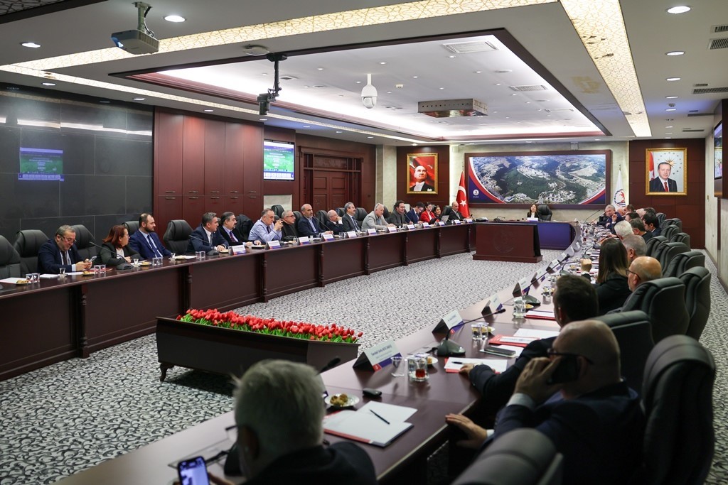 OM&Uuml;&rsquo;de &Uuml;niversite Danışma Kurulu Toplantısı ger&ccedil;ekleştirildi
