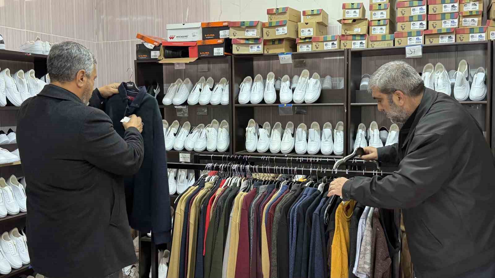 Diyarbakır&rsquo;da binlerce yetim ve &ouml;ks&uuml;z&uuml;n ihtiyacı &ouml;ğretmenlerin aracılığıyla karşılanıyor
