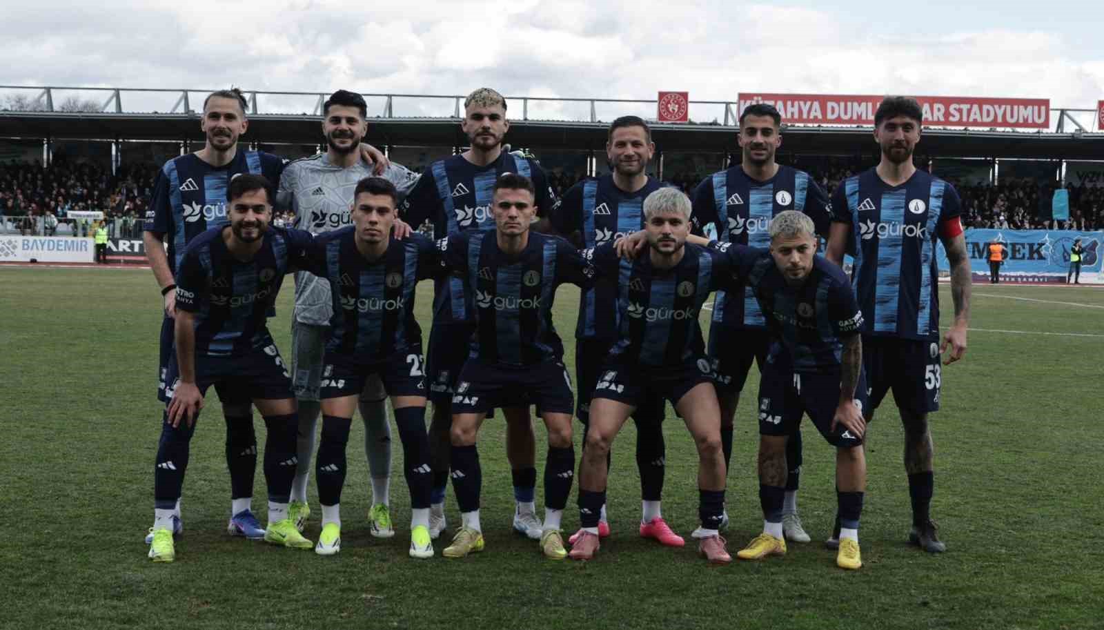 Başkan Ey&uuml;p Kahveci ve Vali Musa Işın&rsquo;dan K&uuml;tahyaspor&rsquo;a tebrik
