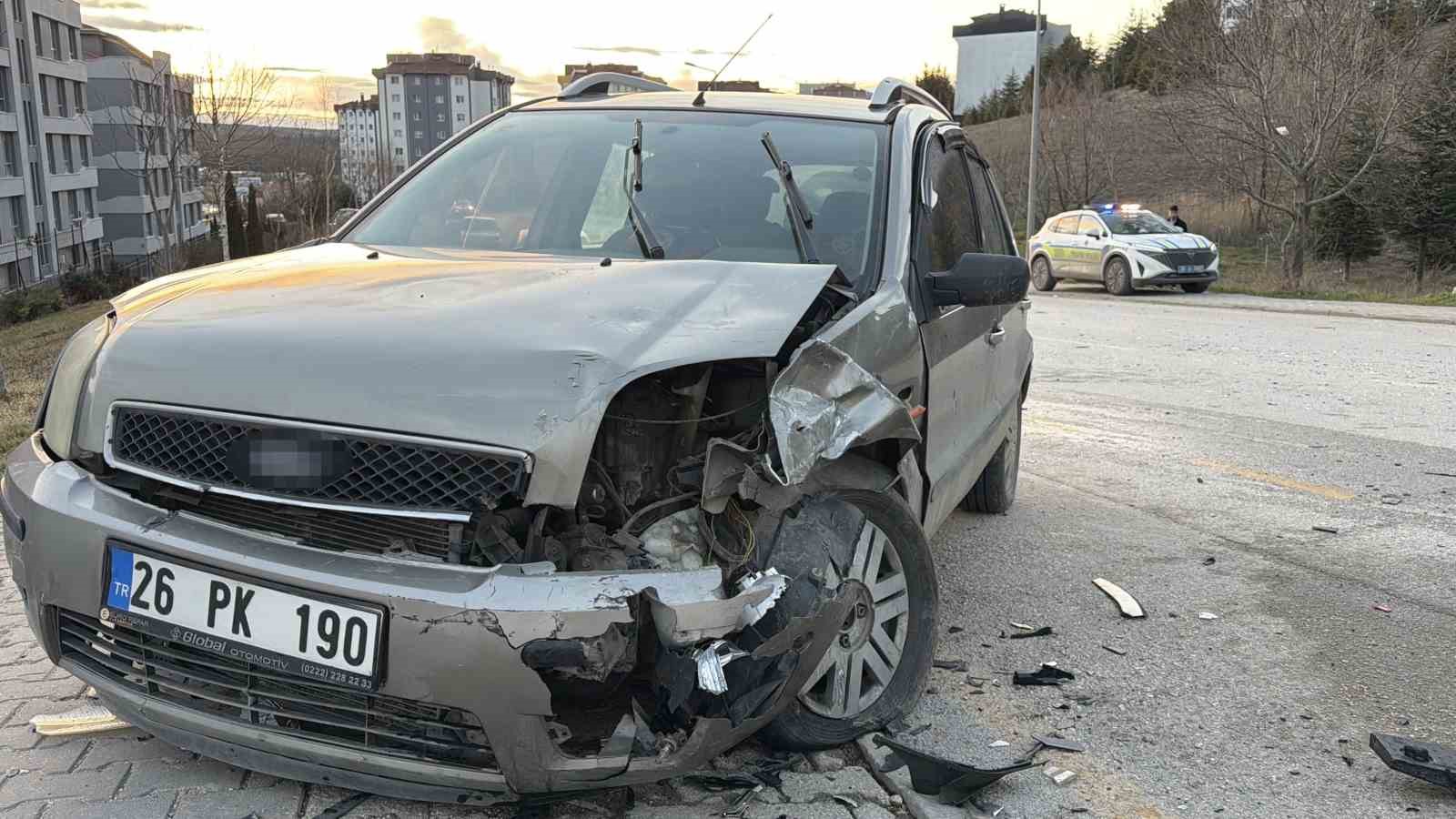 Eskişehir&rsquo;de zincirleme kaza: 6 yaralı
