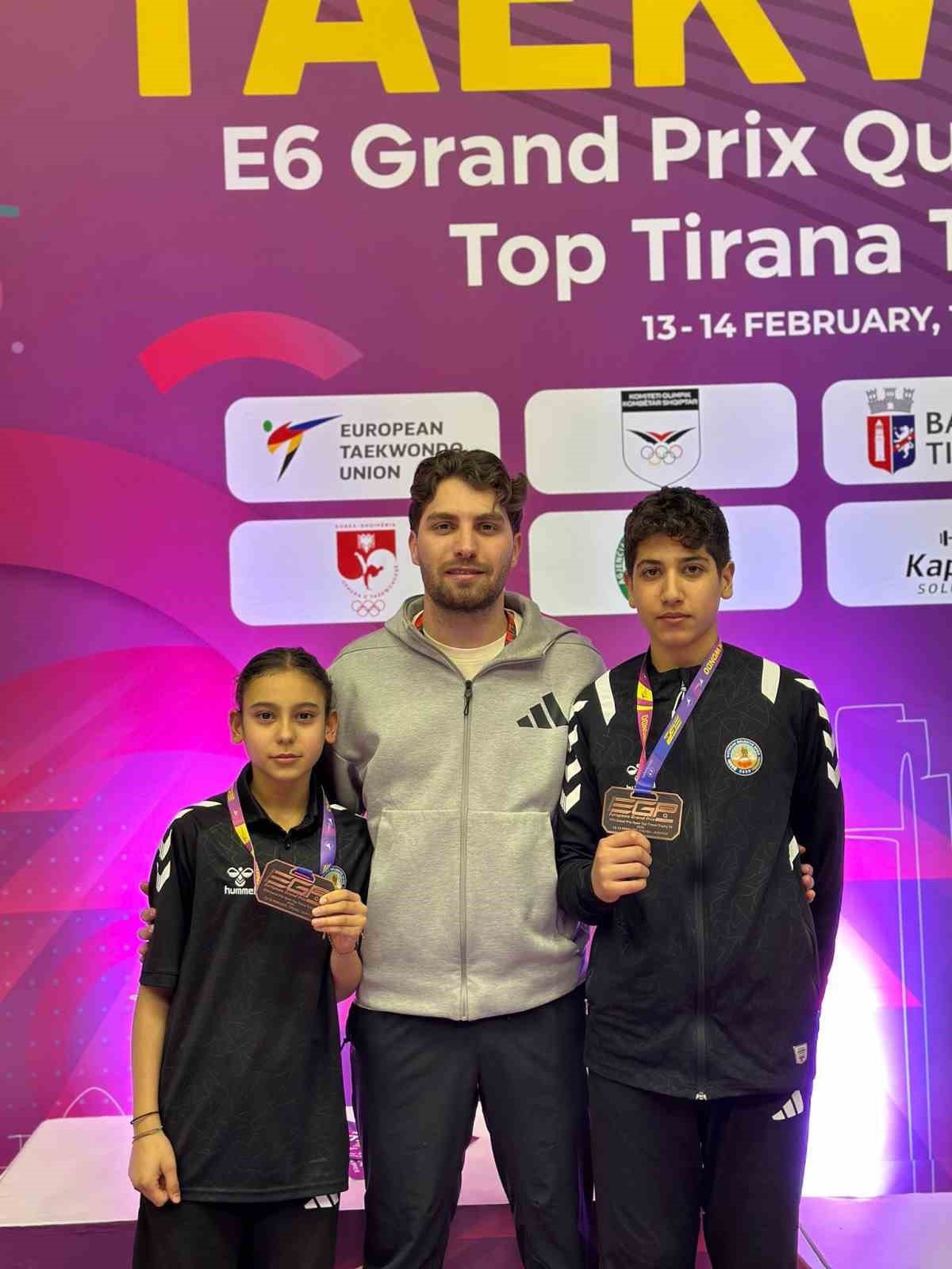 Avrupa Taekwondo müsabakasında Kuyucaklı sporculardan çifte bronz