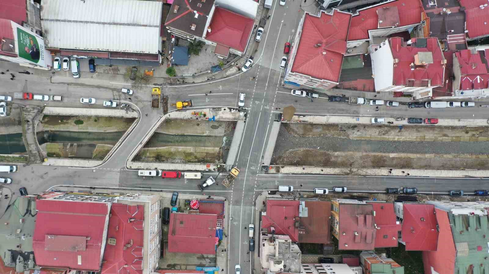 Ordu&rsquo;da yenilenen k&ouml;pr&uuml; yeniden ulaşıma a&ccedil;ıldı
