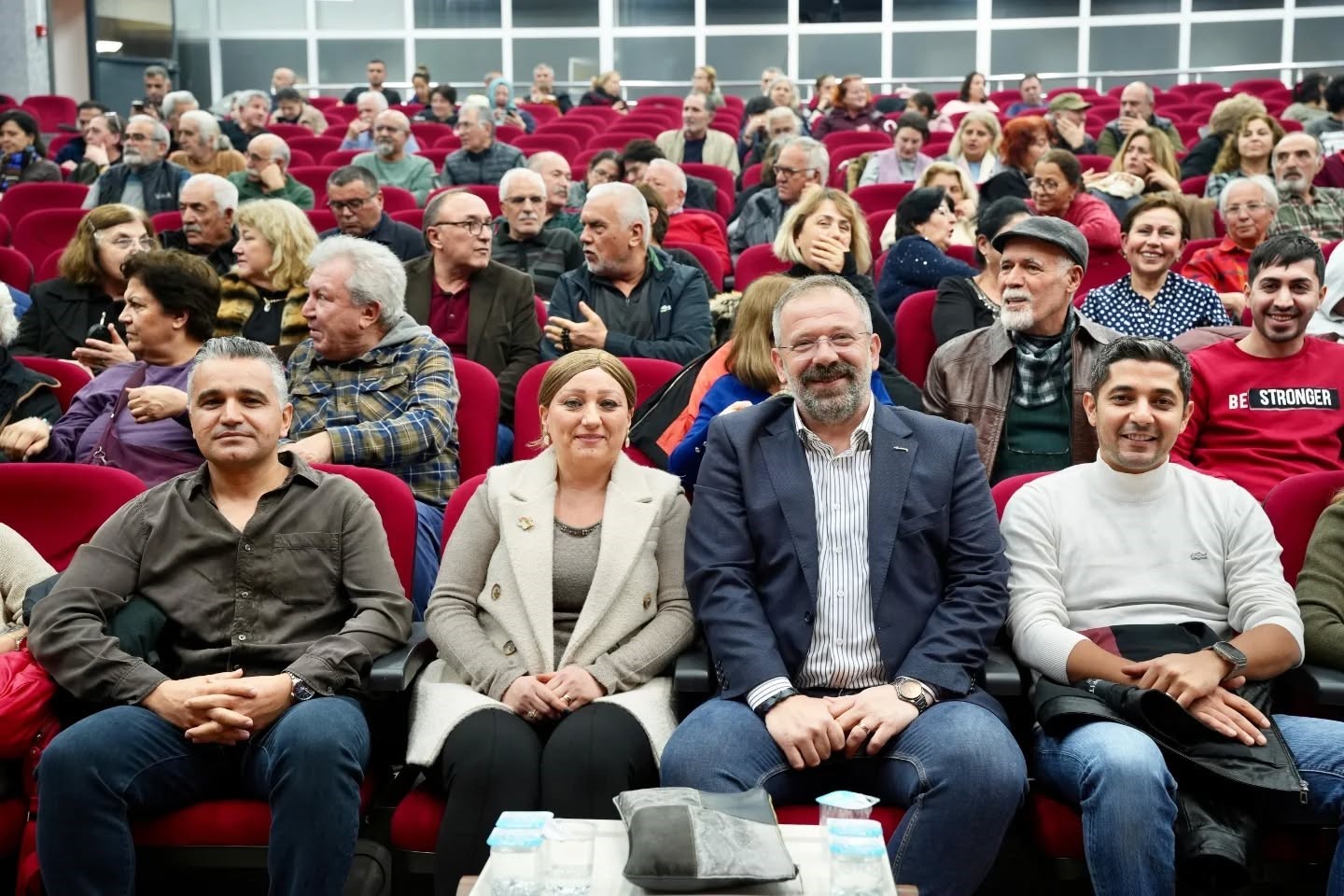 Gömeçlilere unutulmaz konser
