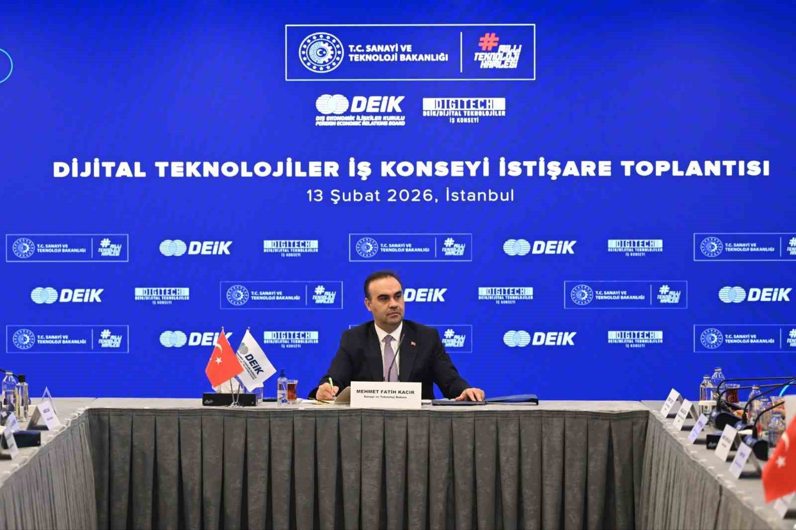 Bakan Kacır: "Teknoloji ekosistemimizin k&uuml;resel rekabet g&uuml;c&uuml;n&uuml; y&uuml;kseltmeye devam edeceğiz"
