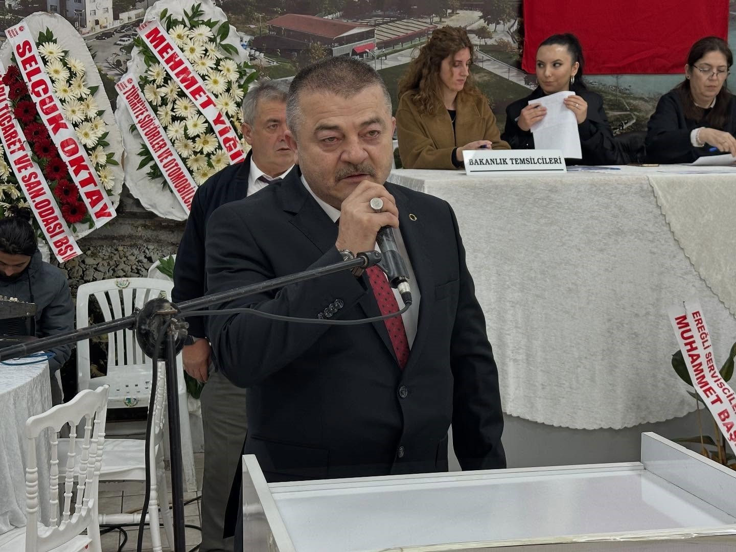 Alaplı Şoförler ve Otomobilciler Esnaf Odası’nda Kemal Çam güven tazeledi