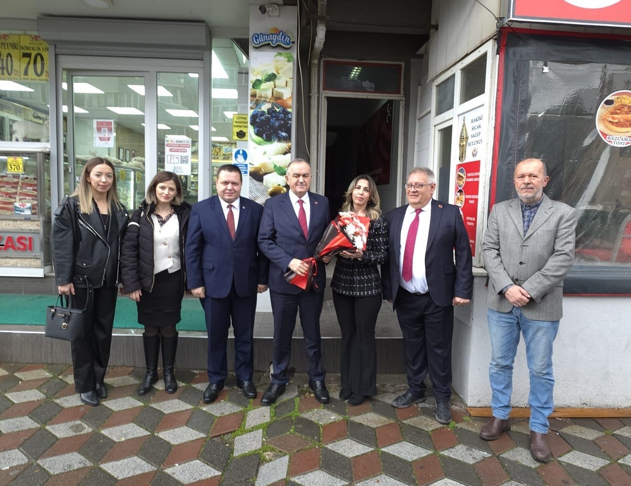 MHP&rsquo;li Ak&ccedil;ay: "CHP cinnet ge&ccedil;iriyor"
