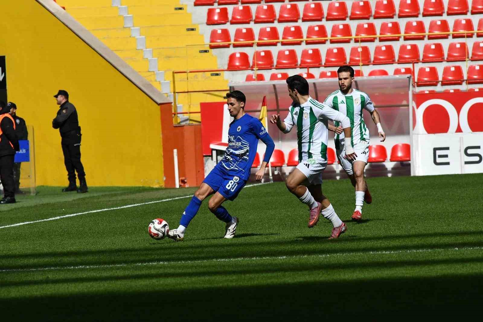 TFF 3.Lig: Erciyes 38 FK: 1-Malatya Yeşilyurtspor: 4