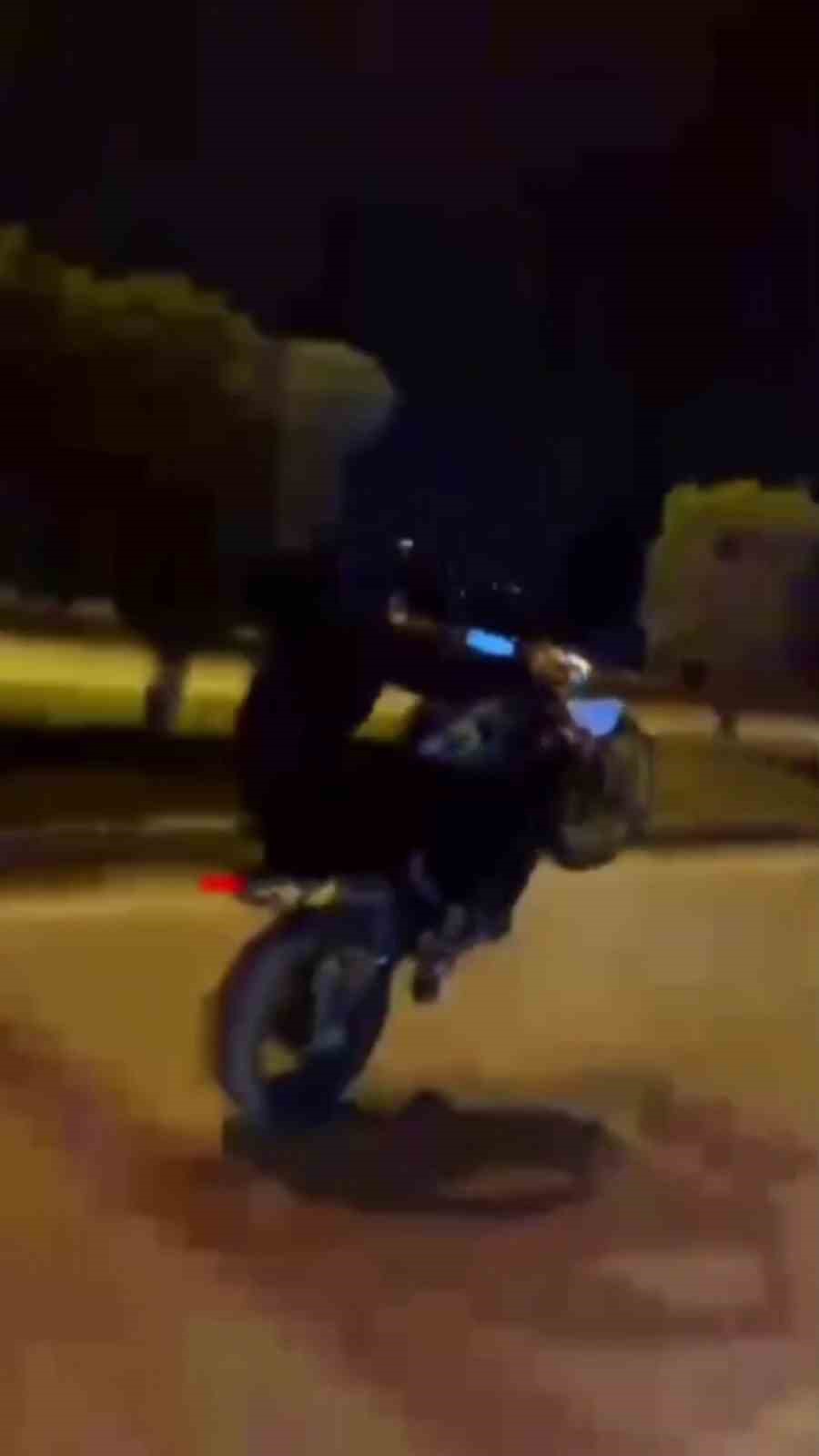 Sosyal medya şovuyla hem ehliyetinden oldu hem de 46 bin TL ceza yedi