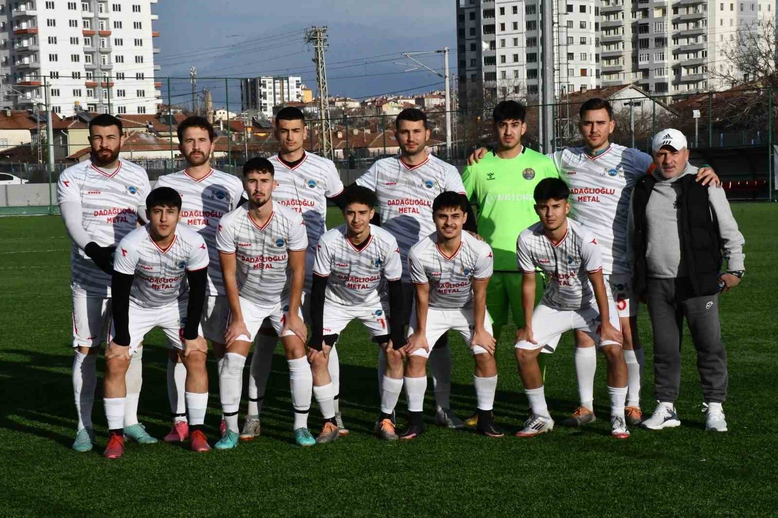 Lider Kayseri Şekerspor adım adım ilerliyor