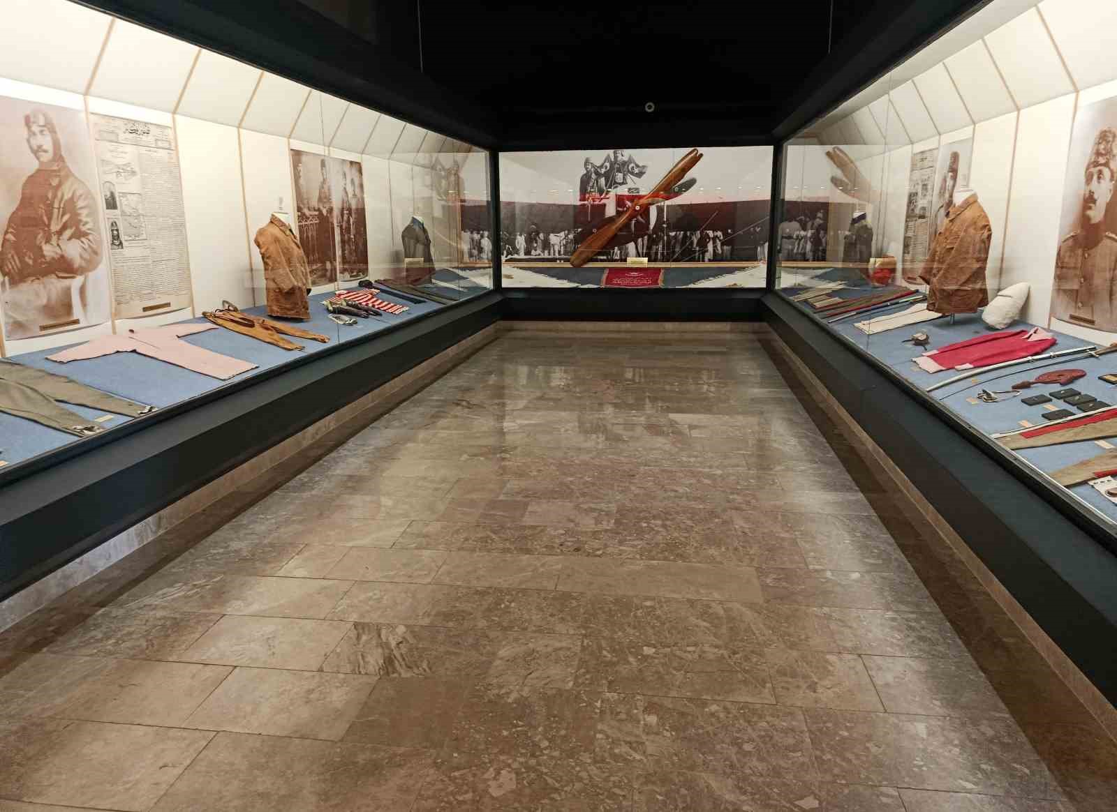 İstanbul Hava M&uuml;zesi&rsquo;nde k&uuml;lt&uuml;r ve sanat r&uuml;zgarı esti
