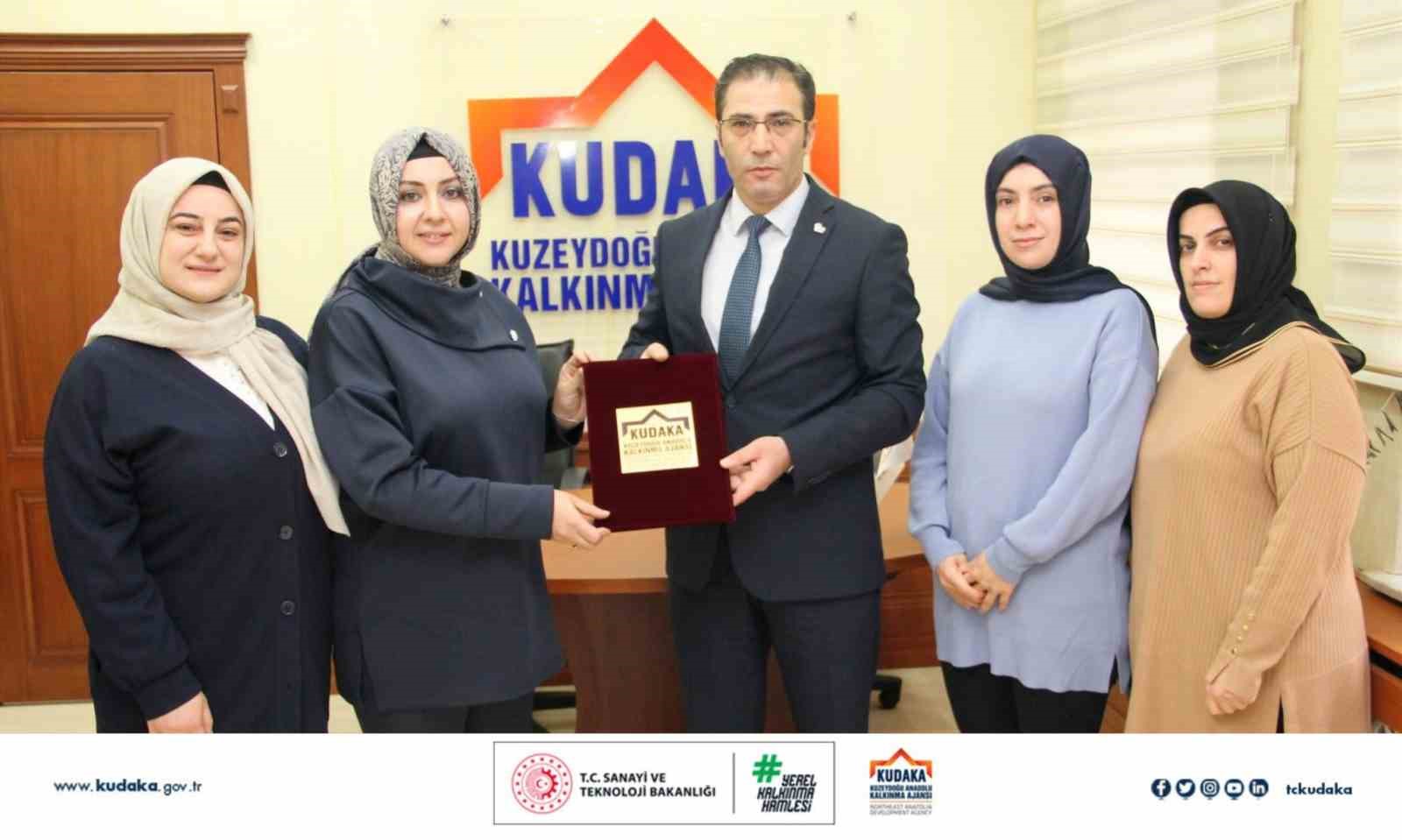 Tortum’da kadın emeği yeşil dönüşümle buluşuyor