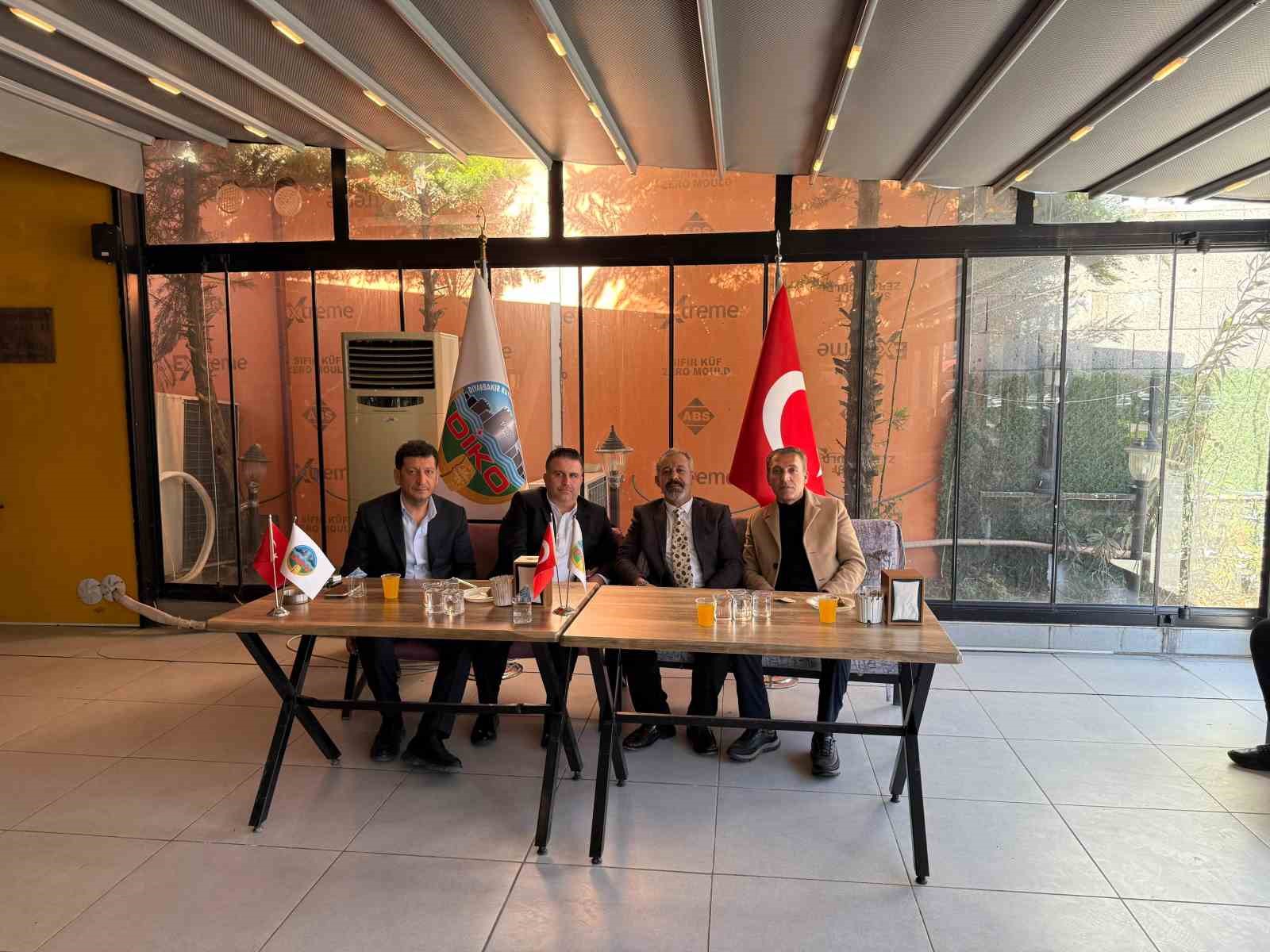 Diyarbakır Kuyumcular ve Sarraflar Odasında devir teslimi