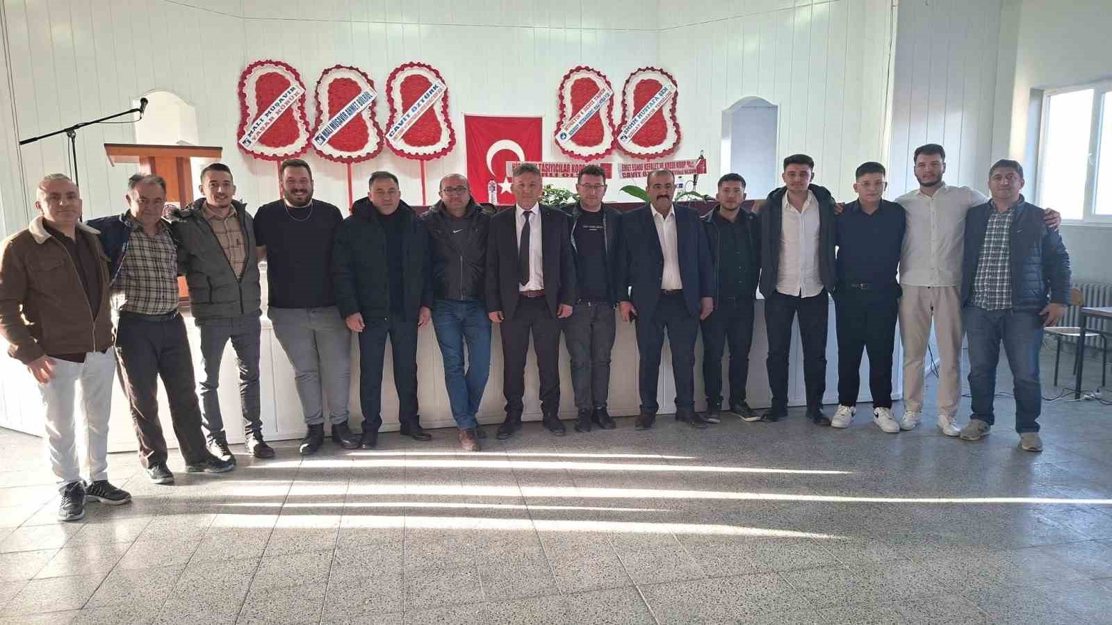 Hisarcık Esnaf ve Sanatk&acirc;rlar Odası&rsquo;nda başkanlığa S&uuml;leyman &Ccedil;elik se&ccedil;ildi
