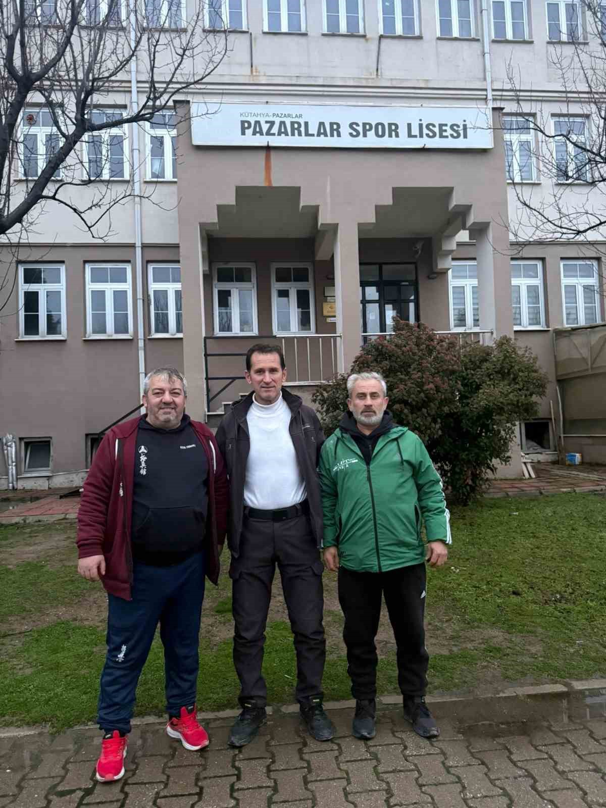 Kyokushin-Kan Federasyonu T&uuml;rkiye Başkanı Kocal&rsquo;dan Pazarlar Spor Lisesi&rsquo;ne ziyaret
