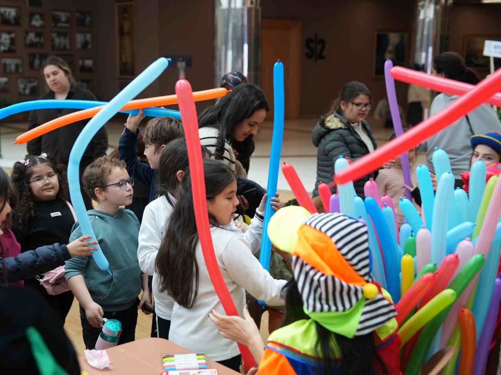 Denizli’de "Büyükşehirle Üreten Kadınlar Festivali"ne yoğun ilgi