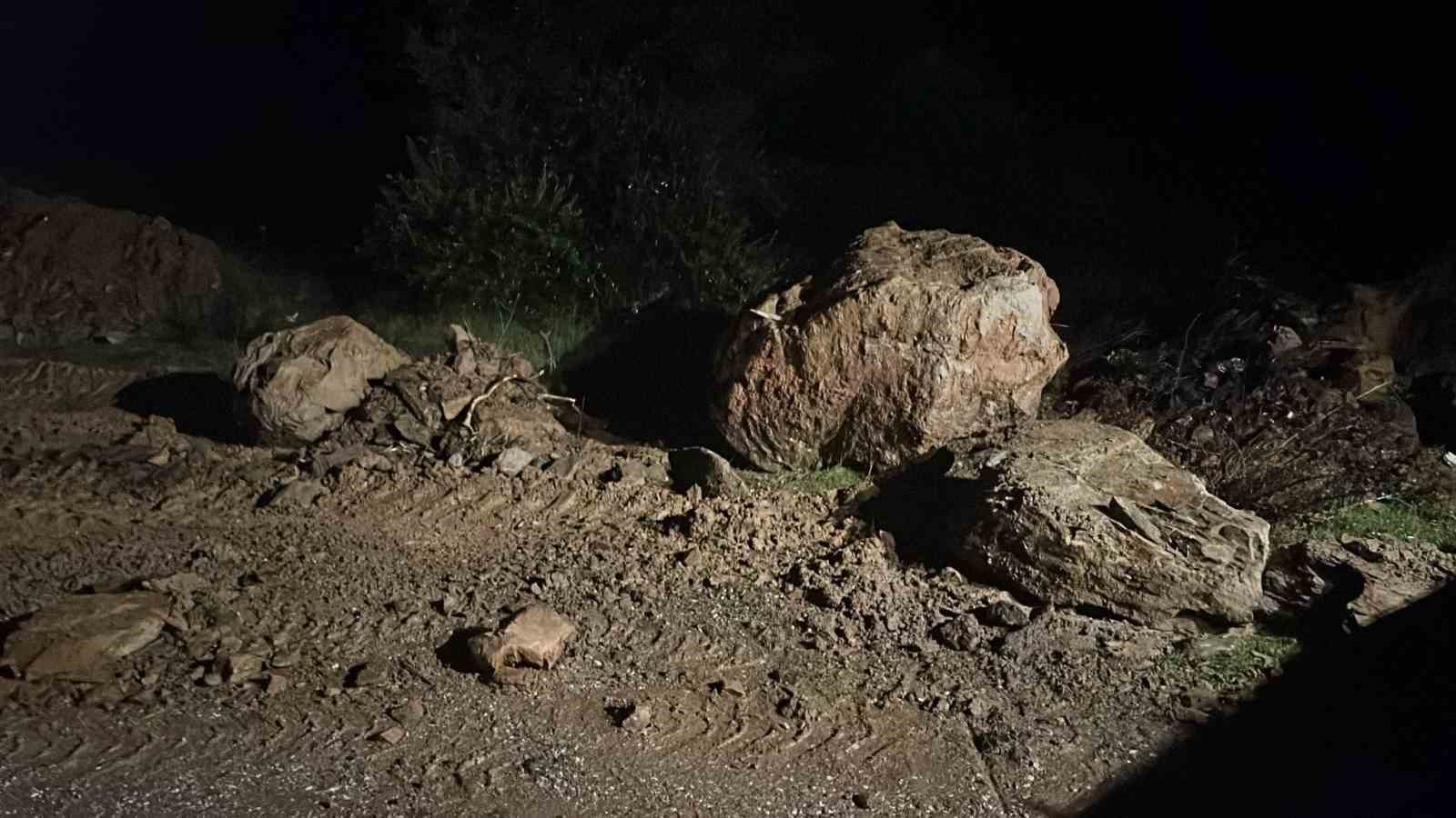 Nazilli Belediyesi&rsquo;nden heyelan b&ouml;lgesinde yoğun mesai
