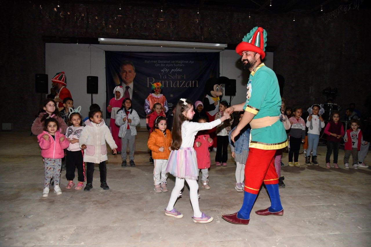 Osmaniye Belediyesi&rsquo;nden Masal Park&rsquo;ta ramazan &ccedil;arşısı ve &ccedil;ocuklara &ouml;zel etkinlik
