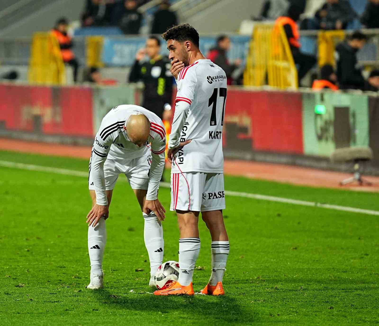 Kartal Kayra Yılmaz: "Kırılan ve üzülen tüm taraftarlarımızdan içtenlikle özür dilerim"