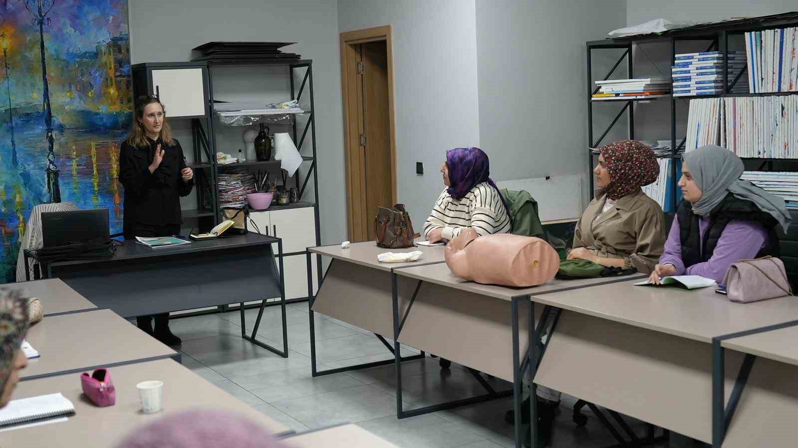 G&uuml;rsu&rsquo;da hasta ve yaşlı bakım kursu
