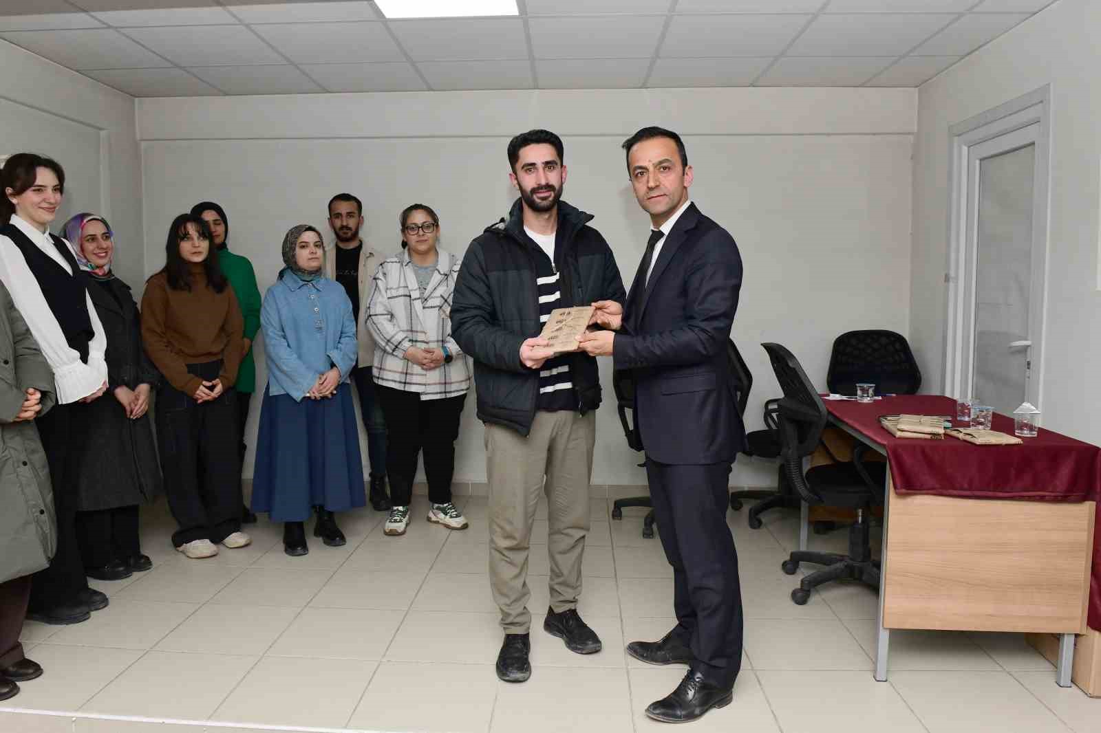 &Ccedil;atak&rsquo;ta &lsquo;Motivasyon ve Mesleki Rehberlik&rsquo; toplantısı
