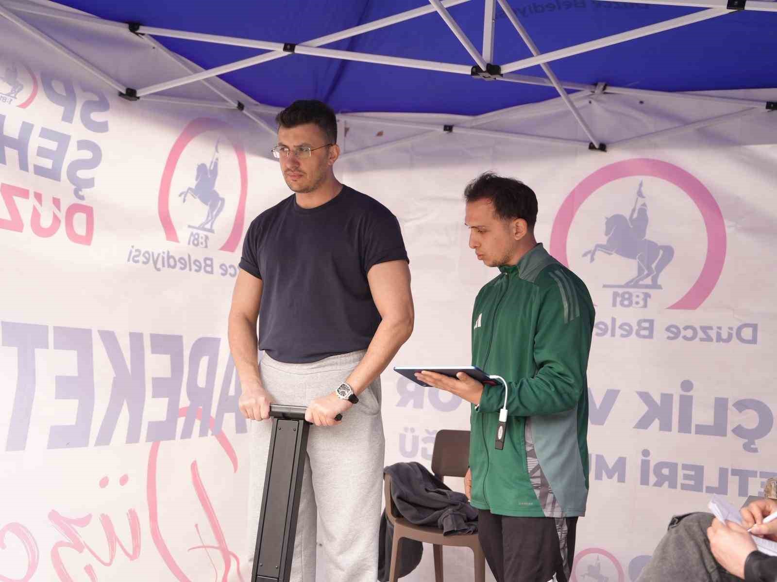 &Ouml;l&ccedil;, fark et, hareket et D&uuml;zce
