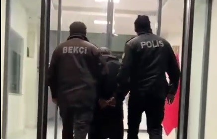 İzmir’de 23 yıl hapis cezası bulunan firari yakalandı