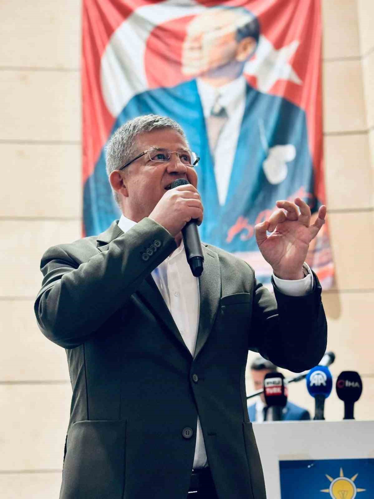 AK Parti İl Başkanı Subaşıoğlu; "700 günde Denizli’ye hiçbir hizmet yapmadınız"