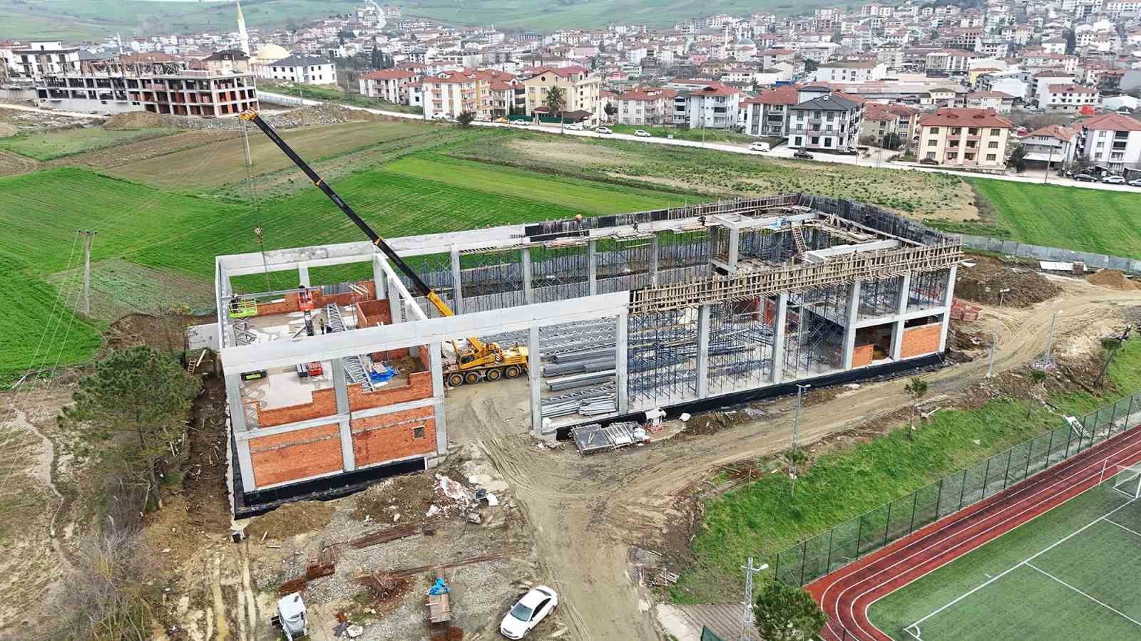Sakarya’nın spor altyapısını güçlendirecek 4 yeni spor salonu yükseliyor