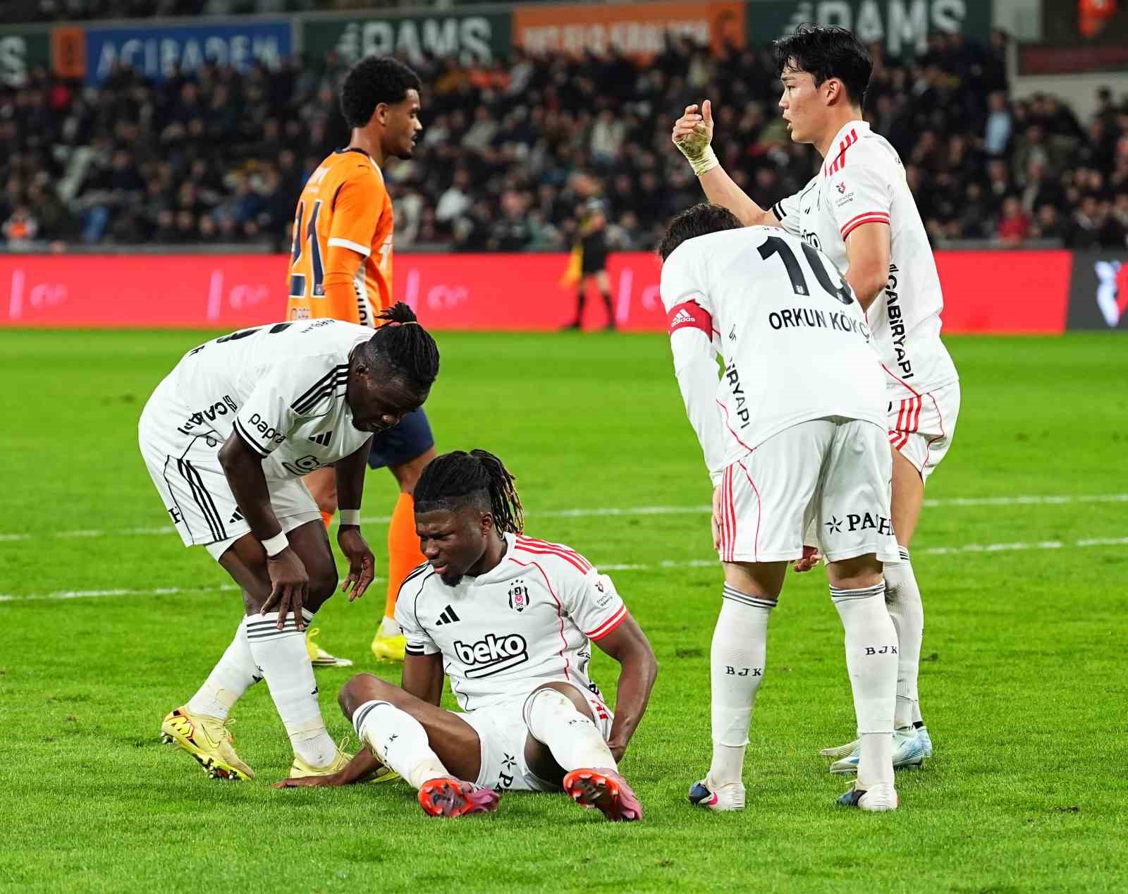 Beşiktaş&rsquo;tan El Bilal Toure&rsquo;nin sağlık durumu hakkında a&ccedil;ıklama
