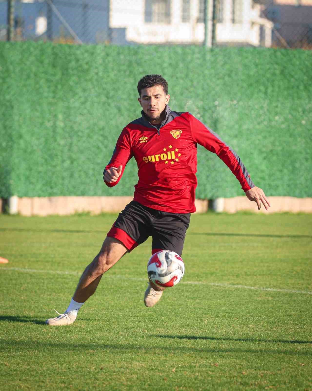 Göztepe’de Sabra kiralık gitti