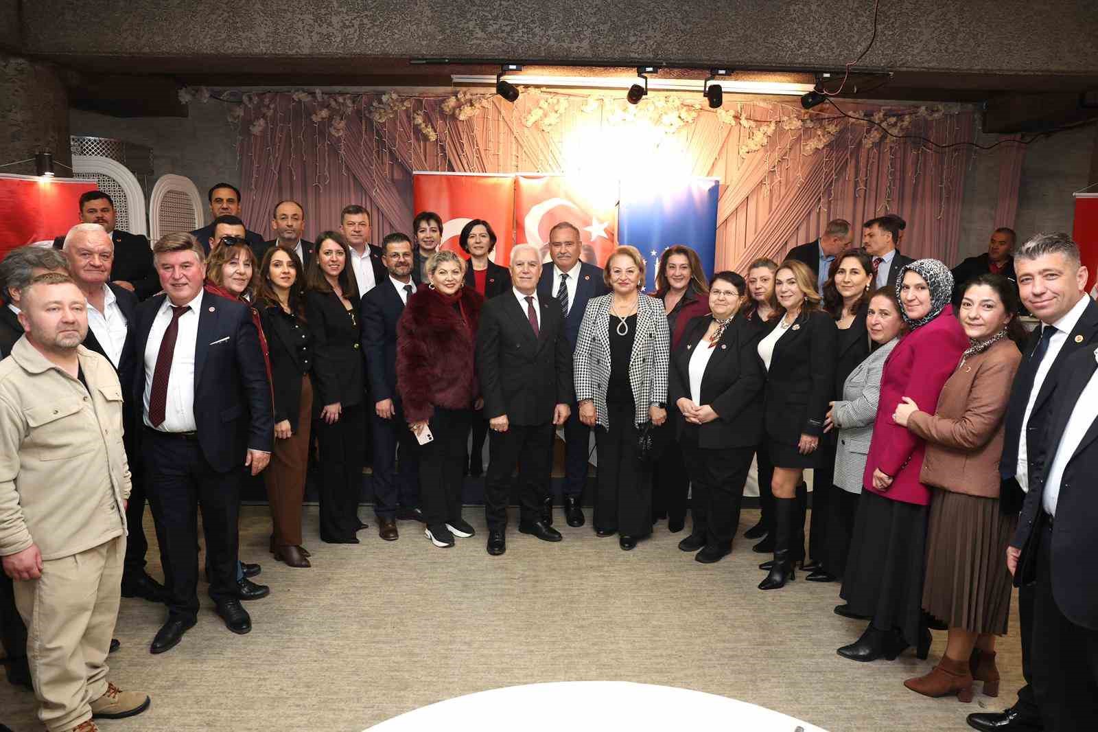 Başkan Bozbey: "Bursa&rsquo;yı b&uuml;t&uuml;nc&uuml;l planlıyoruz"
