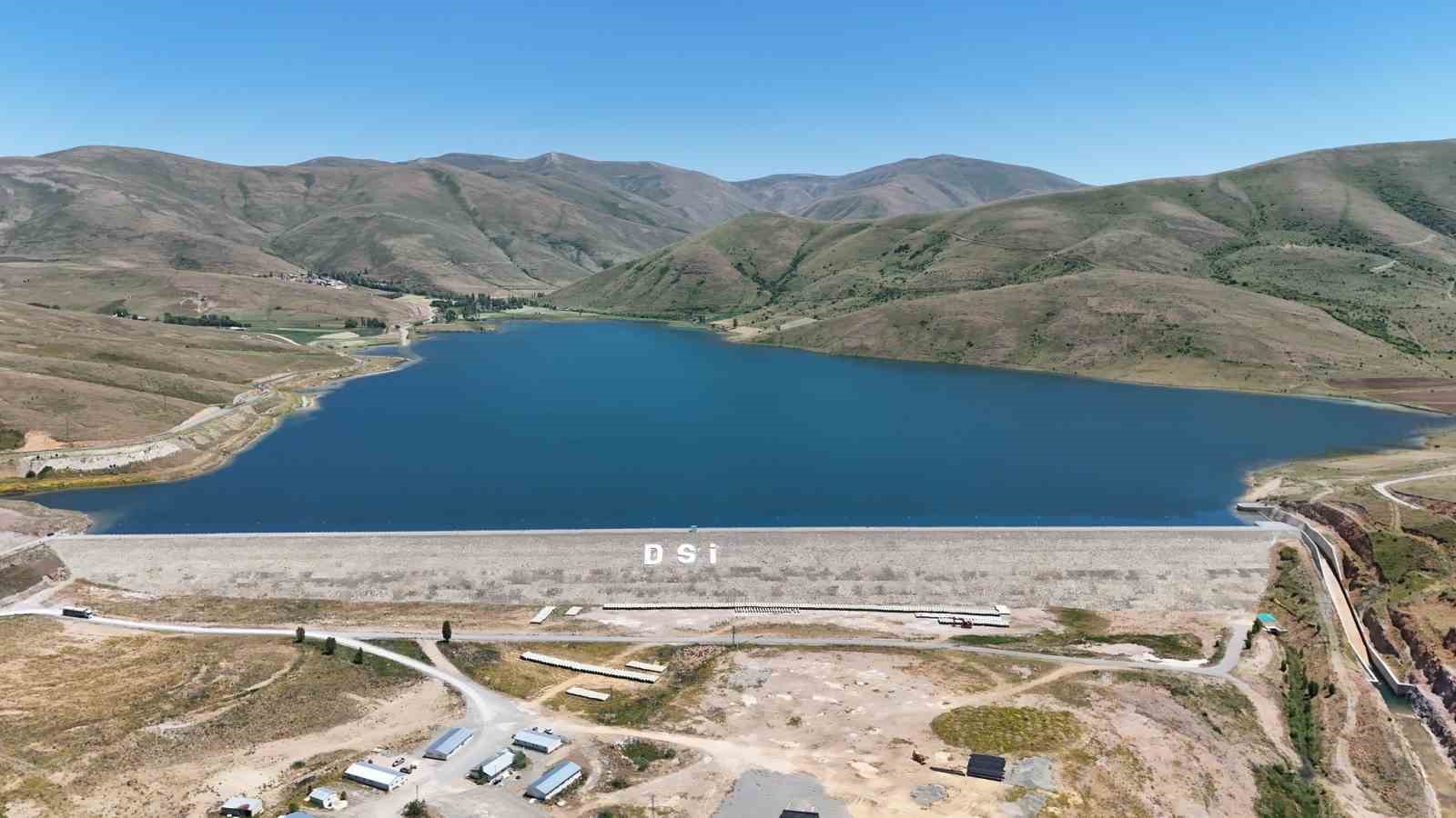 Bayburt&rsquo;ta 64 bin dekar araziyi sulayacak projelerde &ccedil;alışmalar s&uuml;r&uuml;yor
