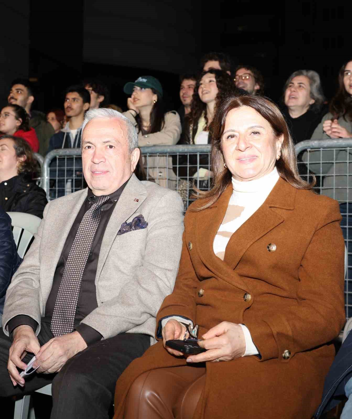 Nil&uuml;fer Gen&ccedil; Caz Evrencan G&uuml;nd&uuml;z ile final yaptı
