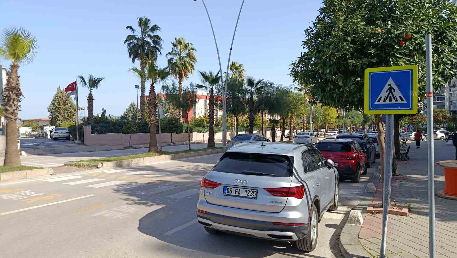 Yaya geçidinde çarpıp kaçtı: 17 aylık Mahmut bebek hayatını kaybetti