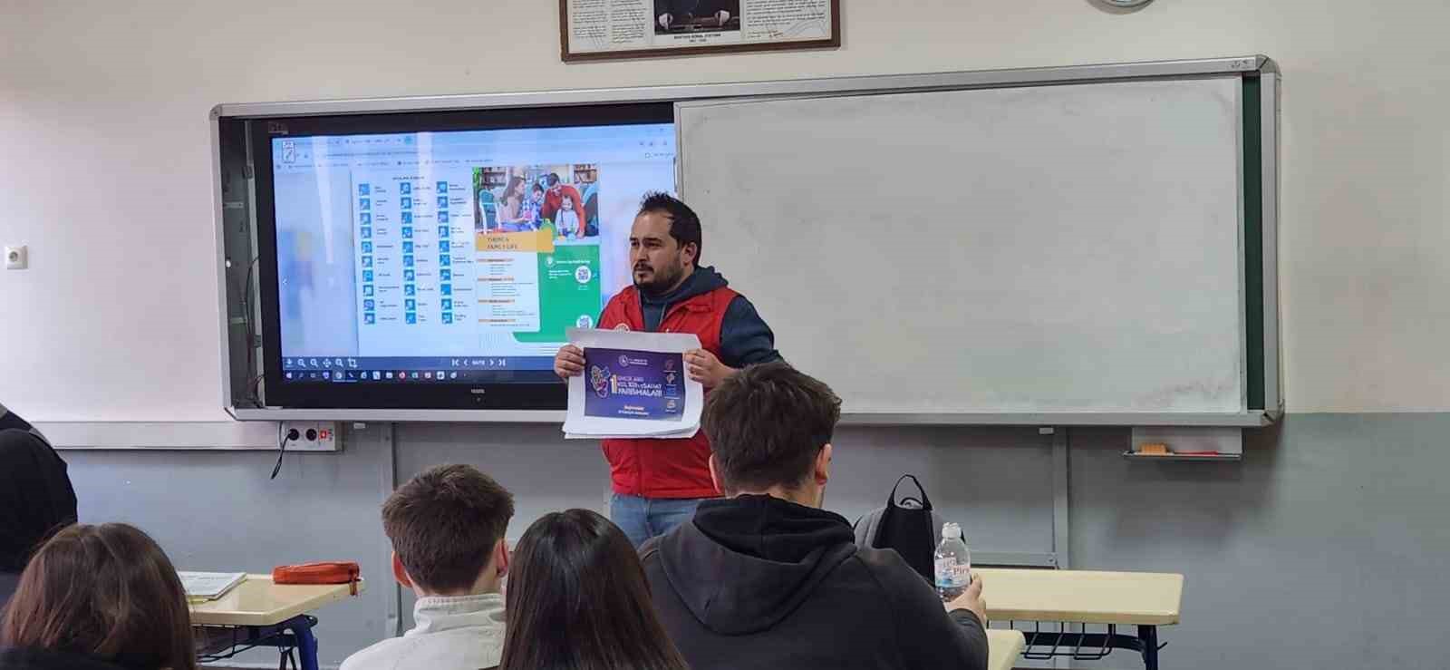 Menteşe&rsquo;de 2026 gen&ccedil;ler arası k&uuml;lt&uuml;r ve sanat yarışmaları tanıtımları başladı
