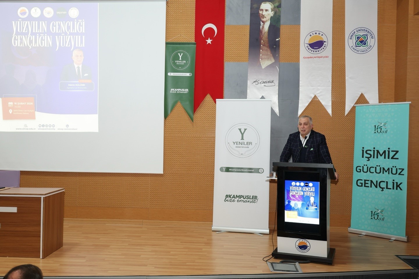 Metin K&uuml;l&uuml;nk: "Mesele, hak ile batıl m&uuml;cadelesinde kimin nerede durduğudur"
