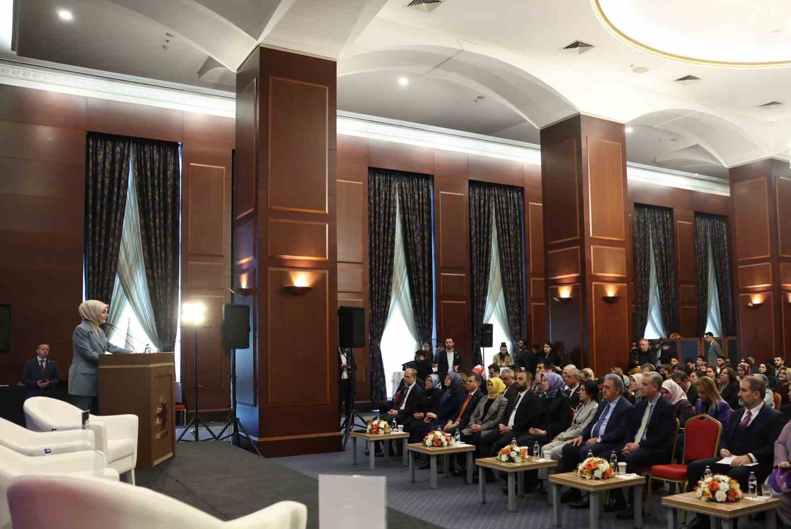 Bakan G&ouml;ktaş: "Bug&uuml;n itibarıyla 120 bin 958 gencimiz i&ccedil;in 9 milyar 386 milyon lira kredi &ouml;demesini ger&ccedil;ekleştirdik"
