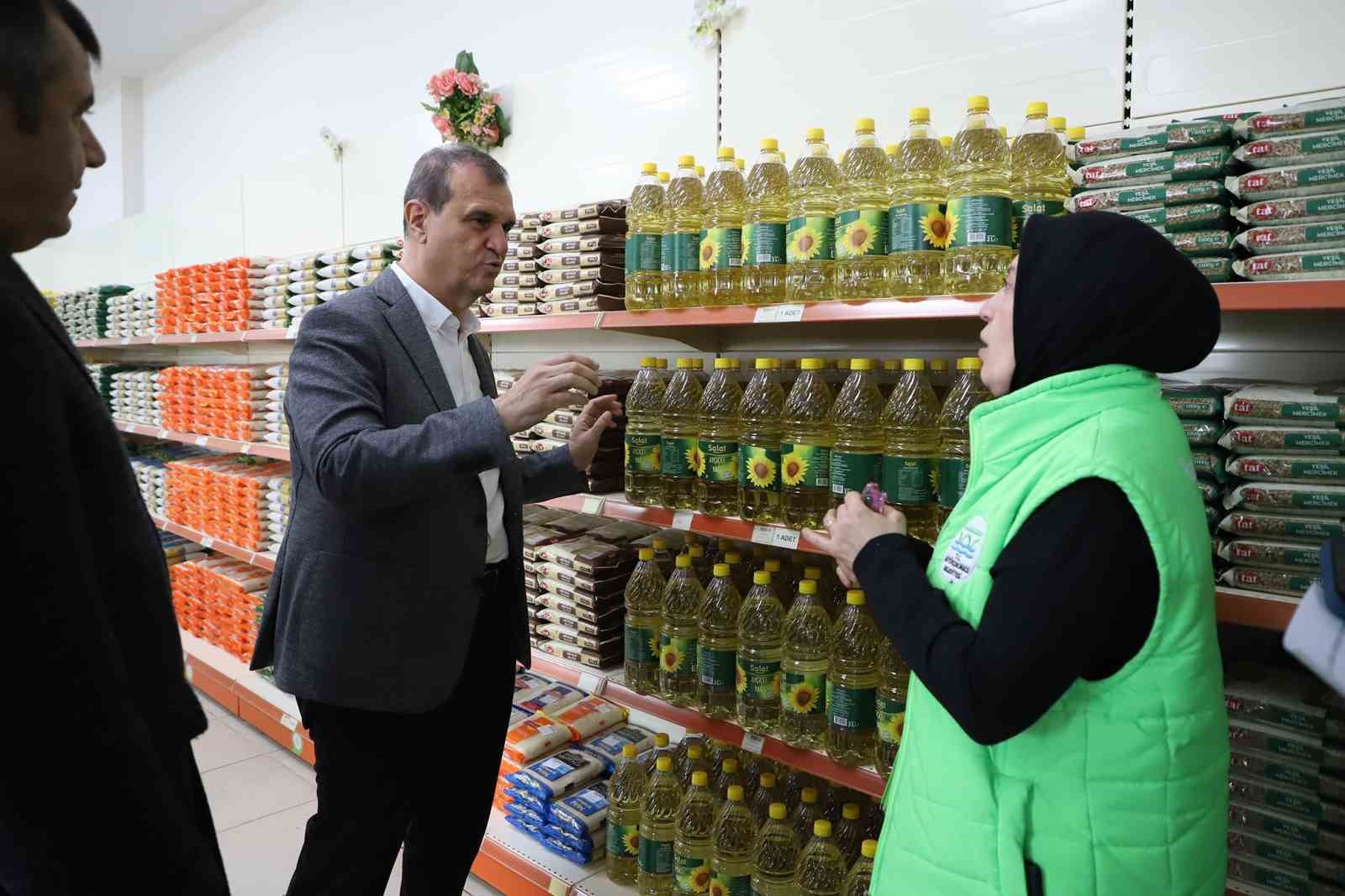 Büyükçekmece Belediyesi’nden öğrencilere beslenme desteği devam ediyor