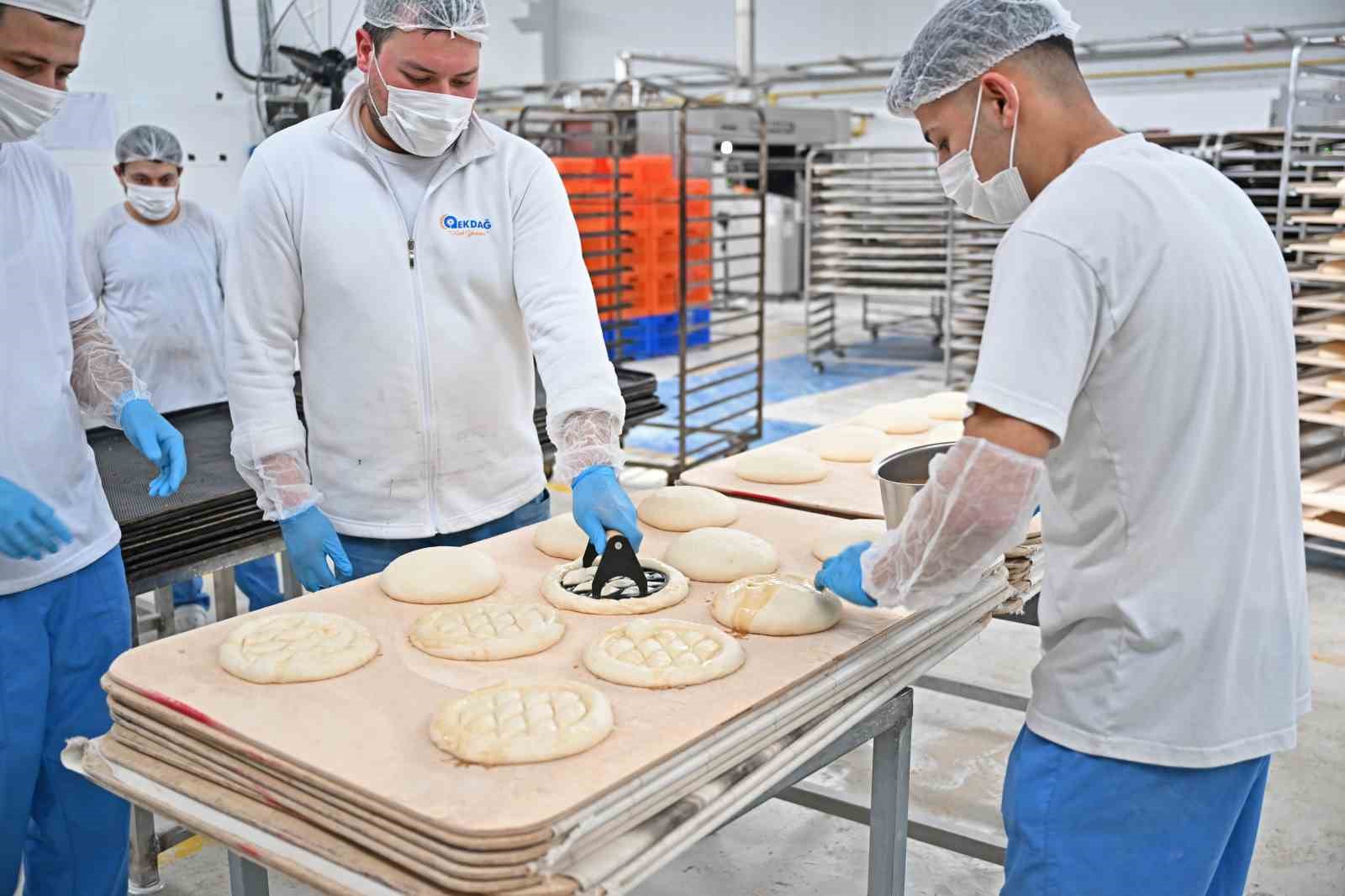 Ramazan pidesi B&uuml;y&uuml;kşehir Halk Ekmek b&uuml;felerinde yerini alacak
